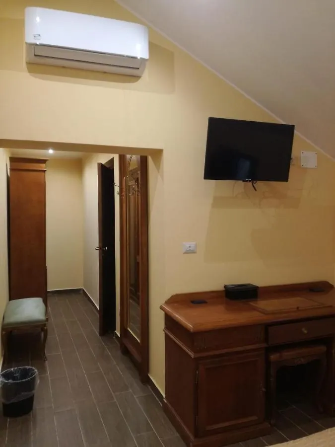 Bed and Breakfast La Casa Di Romi Katania Nocleg ze śniadaniem